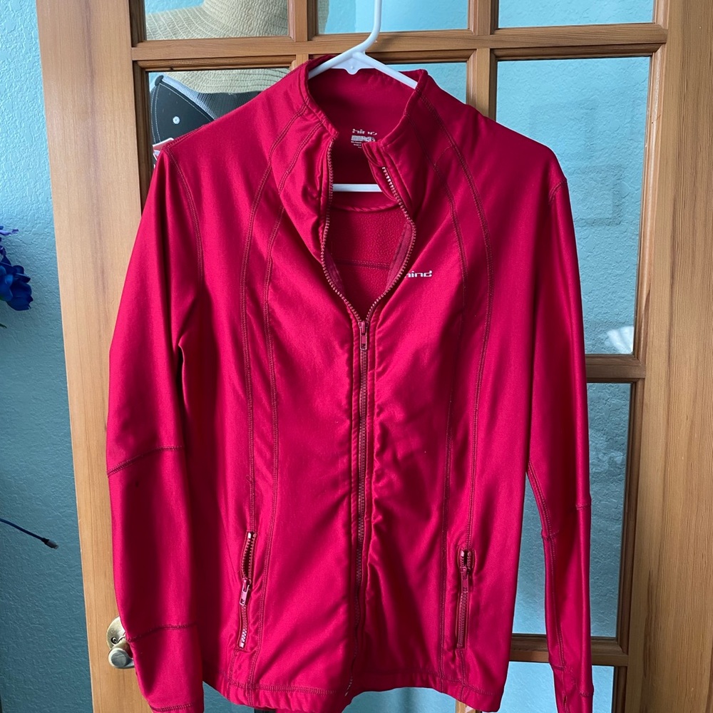 Hind sweat shirt, size medium
